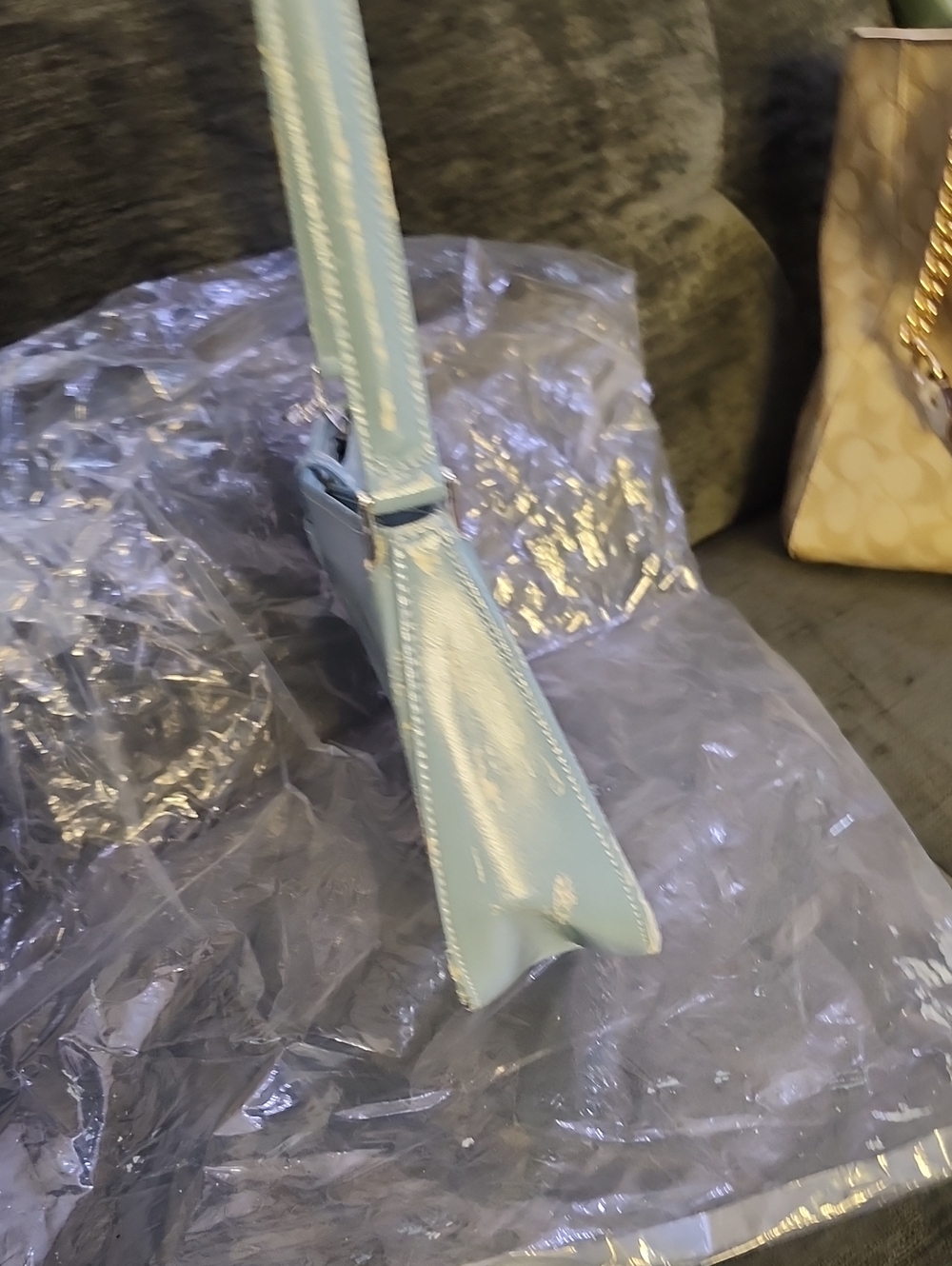 Longchamp RREHAB Light Blue Leather Shoulder Bag Peeling Throughout Exterior - Picture 4 of 13